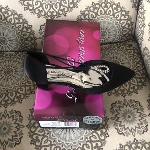 NWOT Black Dress Pumps